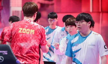 微软下一代 Xbox 实现多厂商生产新模式